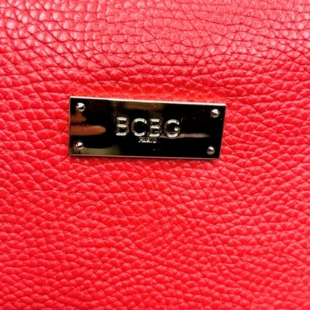 NWOT BCBG Red Bag - Picture 3 of 9
